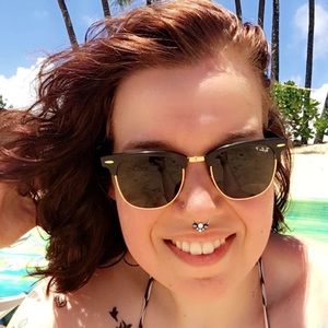 Meet your Posher, Hannah